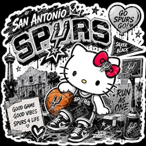 Puede incluir: Un gr&aacute;fico en blanco y negro con Hello Kitty con un uniforme de baloncesto de los San Antonio Spurs, sosteniendo un bal&oacute;n de baloncesto. La imagen incluye el texto "San Antonio Spurs", "Go Spurs Go!" y "Silver & Black".