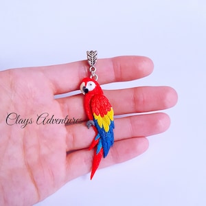 Scarlet macaw parrot necklace, handmade, parrot figurine made of polymer clay HIGH QUALITY, like real !!!!