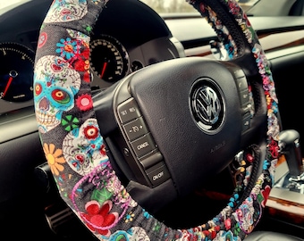 Skull Steering Wheel Cover: Handmade Car Accessory