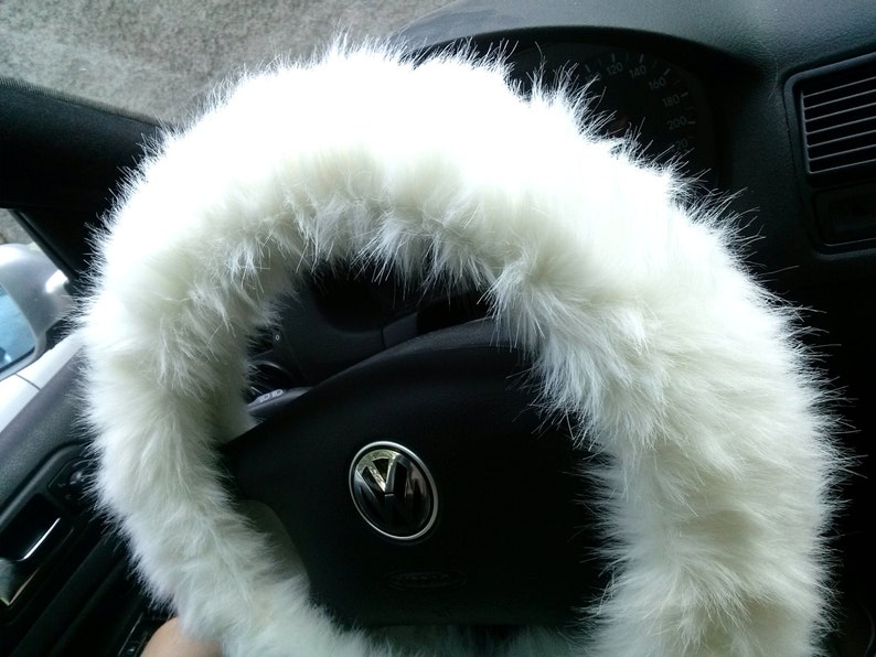 Fuzzy Car Accessories, Steering Wheel Cover, Gear Shift Knob Cover, Handbrake Cover, Rear View Mirror Cover, Belt Cover. Accessories Set. image 2