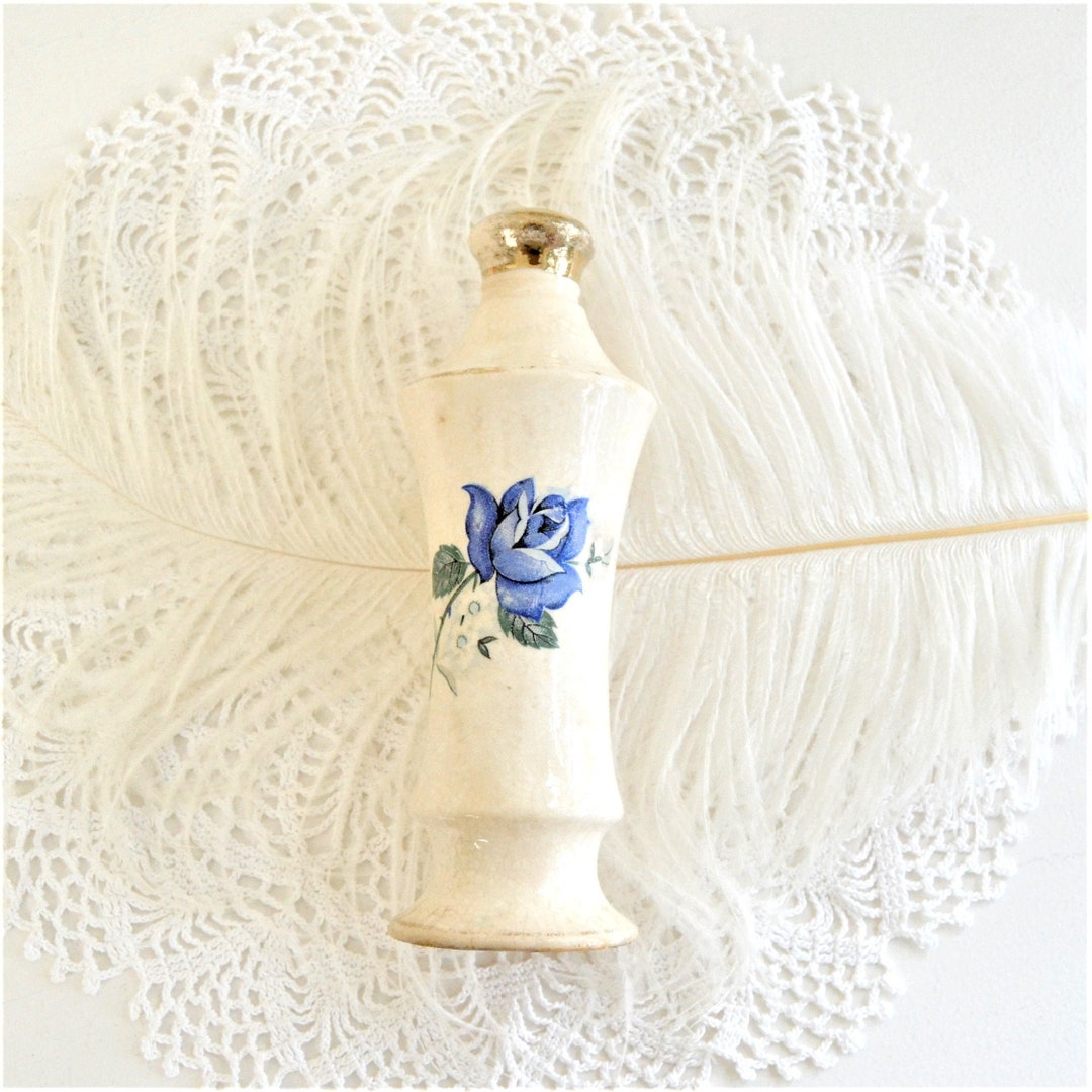 Vintage Floral Shaker Salt/pepper Shaker Flower Shaker Etsy