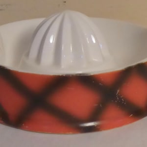 Vintage Ceramic Tartan Juice Reamer - Vintage Ceramic Orange Juicer - Vintage Ceramic Orange Juice Reamer