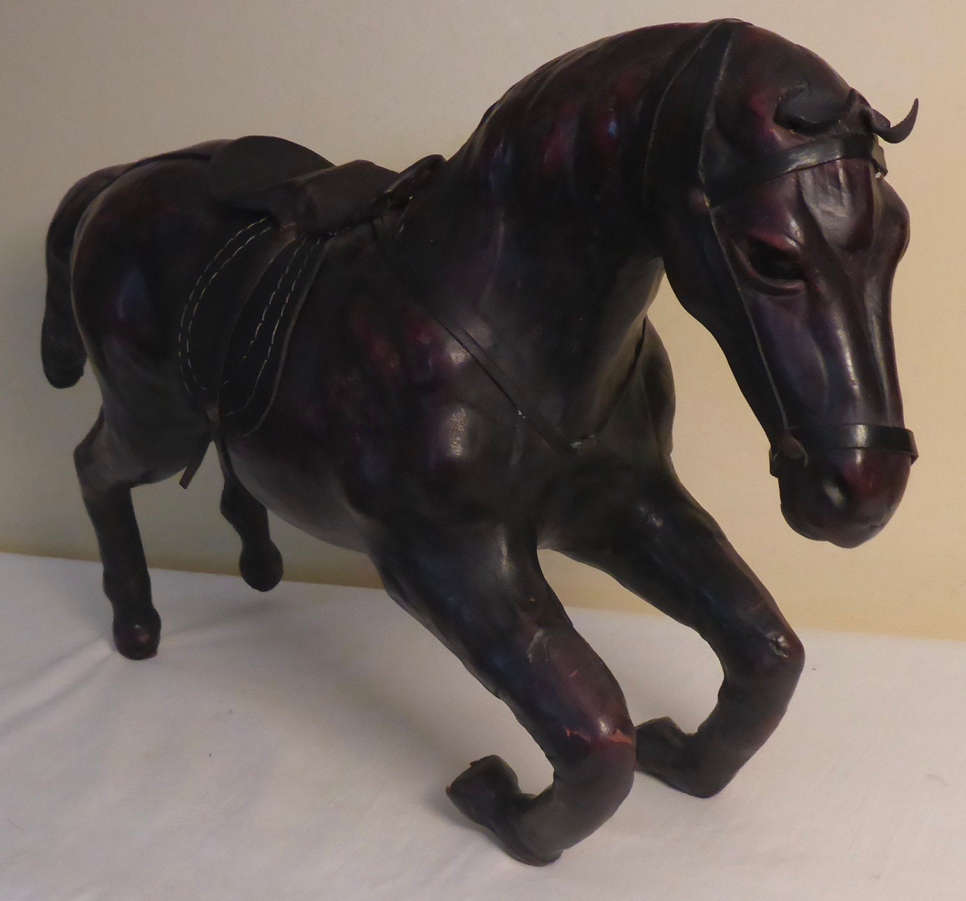 Vintage Leather Kneeling Horse Statue Vintage Leather Horse Etsy