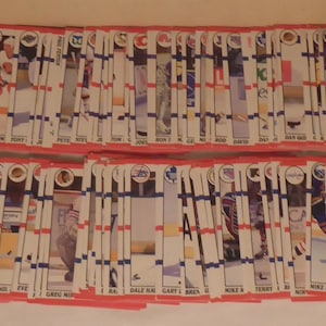 Large Lot of Vintage 1990 SCORE NHL Hockey Cards - Large Lot of Vintage Hockey Cards - Vintage 1990 NHL Hockey Cards