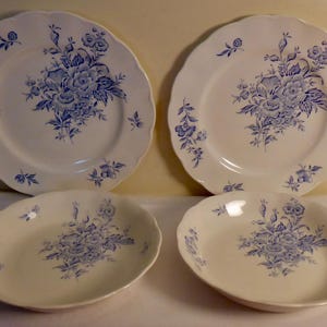 4 Pieces of Grindley England Eileen (Cream Background, No Trim) Dinnerware - Grindley England Pattern Code GRIEILE Blue Floral on Cream