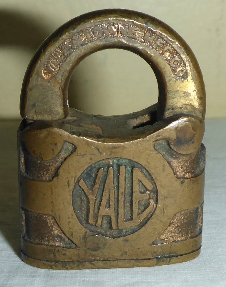 Antique Yale & Towne Mfg. Co. Stamford Conn. U.S.A. Brass Lock No Key  Antique Brass Yale Lock - Etsy