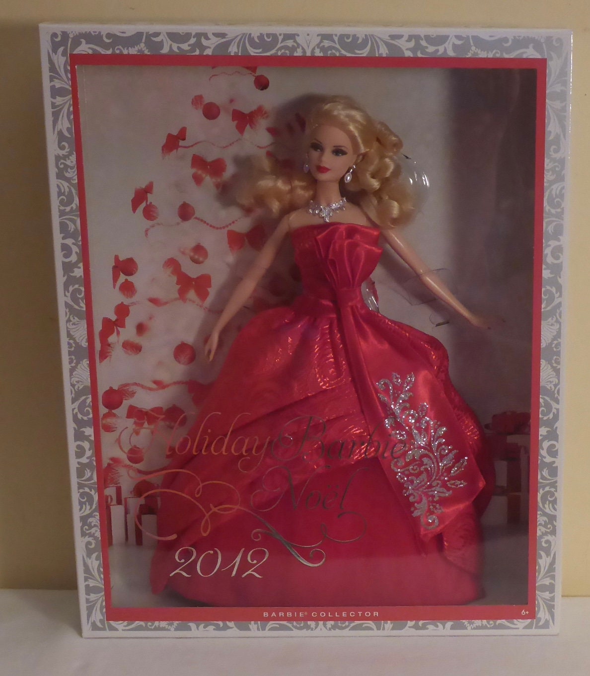 Cokes droefheid licht 2012 Christmas Barbie New in Box 2012 Holiday Barber Noel - Etsy