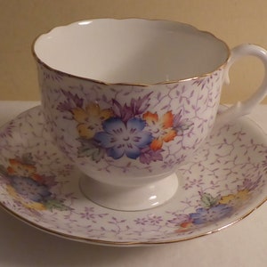 Vintage 1930&#39;s Paragon Tea Cup & Saucer Set-Antique Paragon Tea Cup and Saucer-1930&#39;s Paragon China Tea Cup and Saucer Set made in England