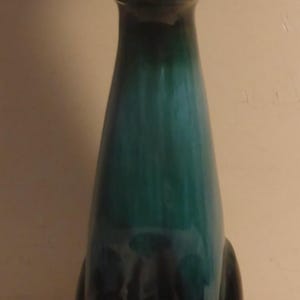 Vintage 14&quot; Blue Mountain Pottery Cat Figurine - MCM Blue Mountain Pottery 14&quot; Cat Statue - Green Blue Mountain Pottery Drip Glaze 14&quot; Cat