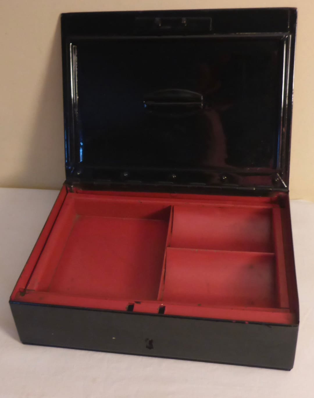 Vintage Metal Cash Box With Removable Tray Vintage Black Etsy