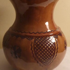 Vintage Signed Hand Decorated Canadian Art Pottery Vase - Vintage Canadian Art Pottery - Canadian Art Pottery Signed JZ