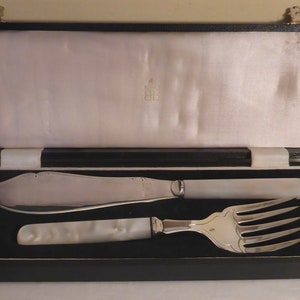 Vintage JB S EPNS Fish Serving Set with Mother of Pearl Handles made in England in Original Box-Antique Fish Serving Cutlery made in England