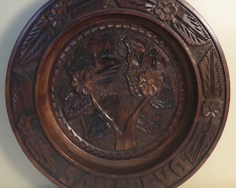 Vintage Hand Carved Wooden Sarajevo Bowl - Vintage Sarajevo Hand Carved Wooden Decorative Bowl - Vintage Hand Carved Wooden Bowl