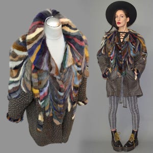 Abrigo largo de piel de visón teñida con arcoíris vintage, anorak artesanal, parka, patchwork, bordado, capa extragrande de piel de pavo real festoneada de los años 80-*