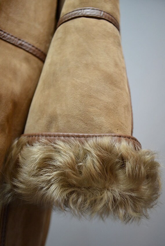 Vintage Shearling Curly Shaggy Lamb Fur Princess … - image 8