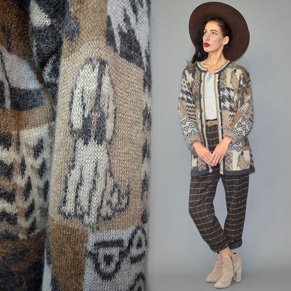 Vintage Fuzzy Mohair Wool Cozy Oriental Graphic Ch