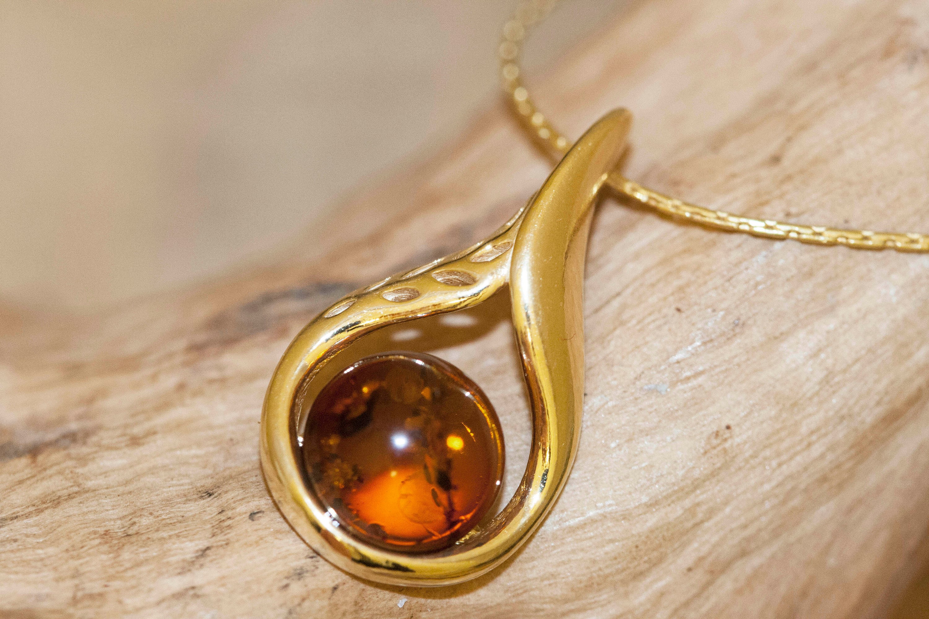 Amber & Gold. Baltic amber pendant, gold necklace. Perfect gift for her
