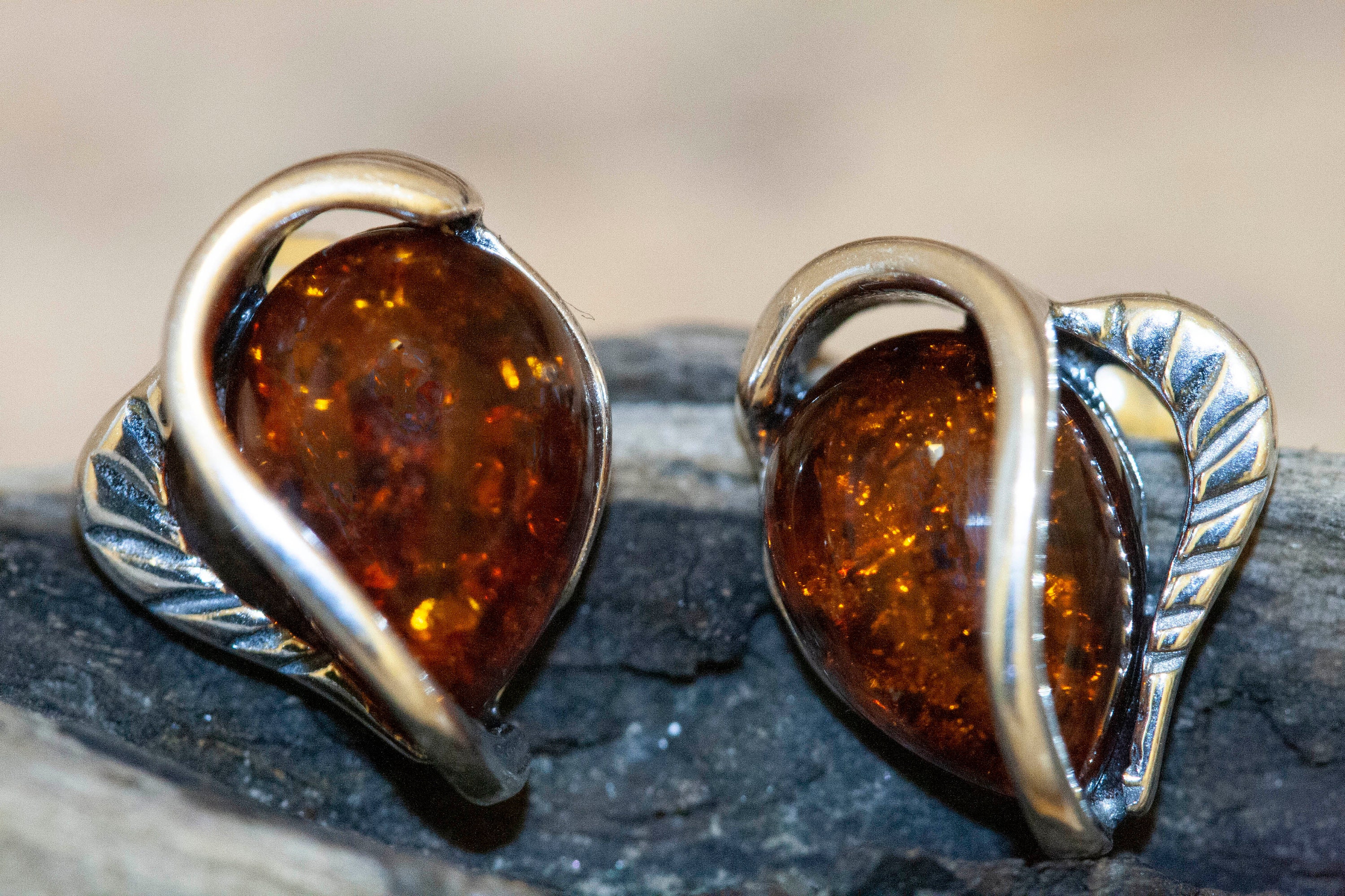 Large amber earrings deals