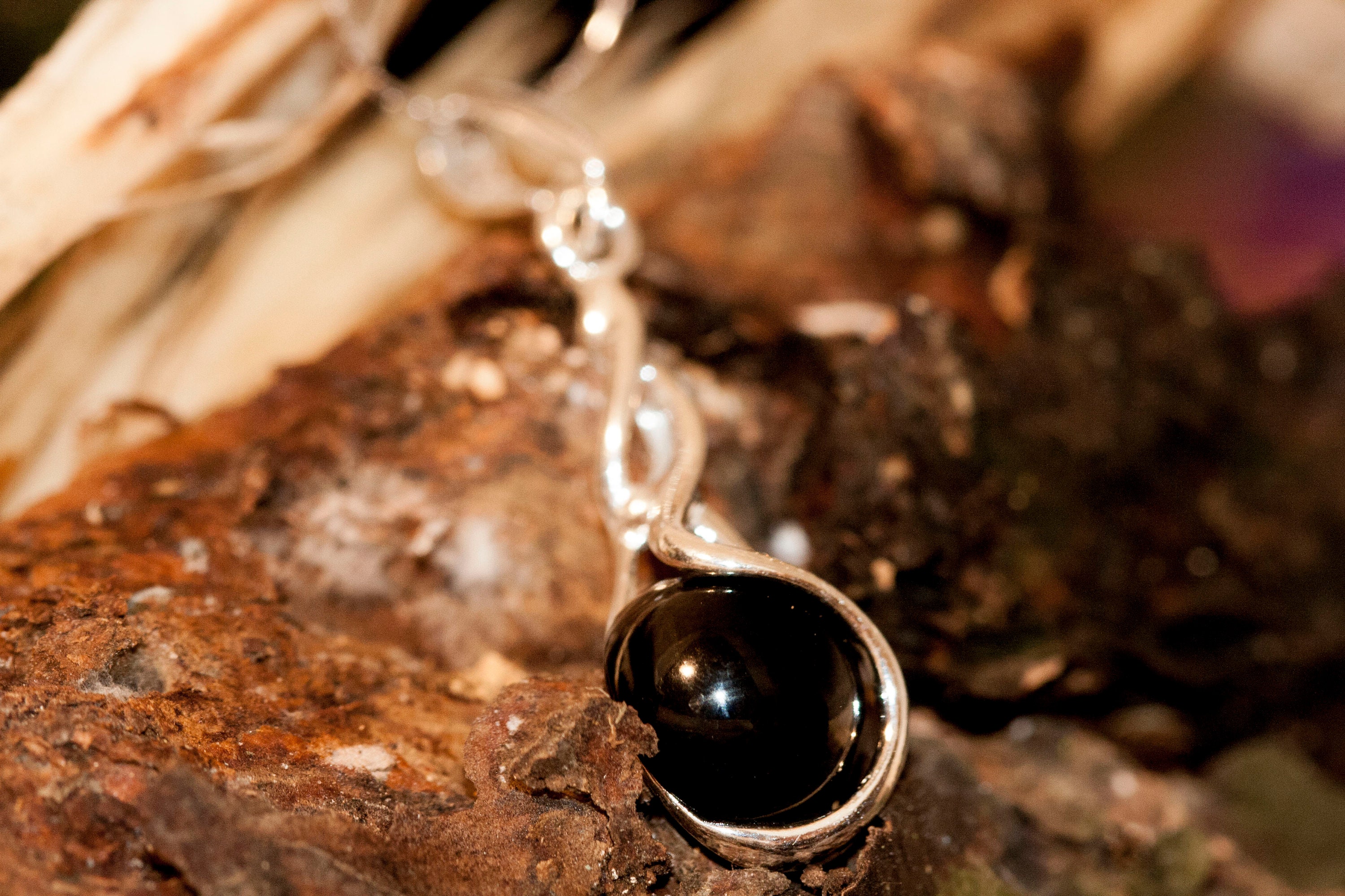 Stunning Whitby Jet Pendant. Sterling Silver Necklace, Original British ...