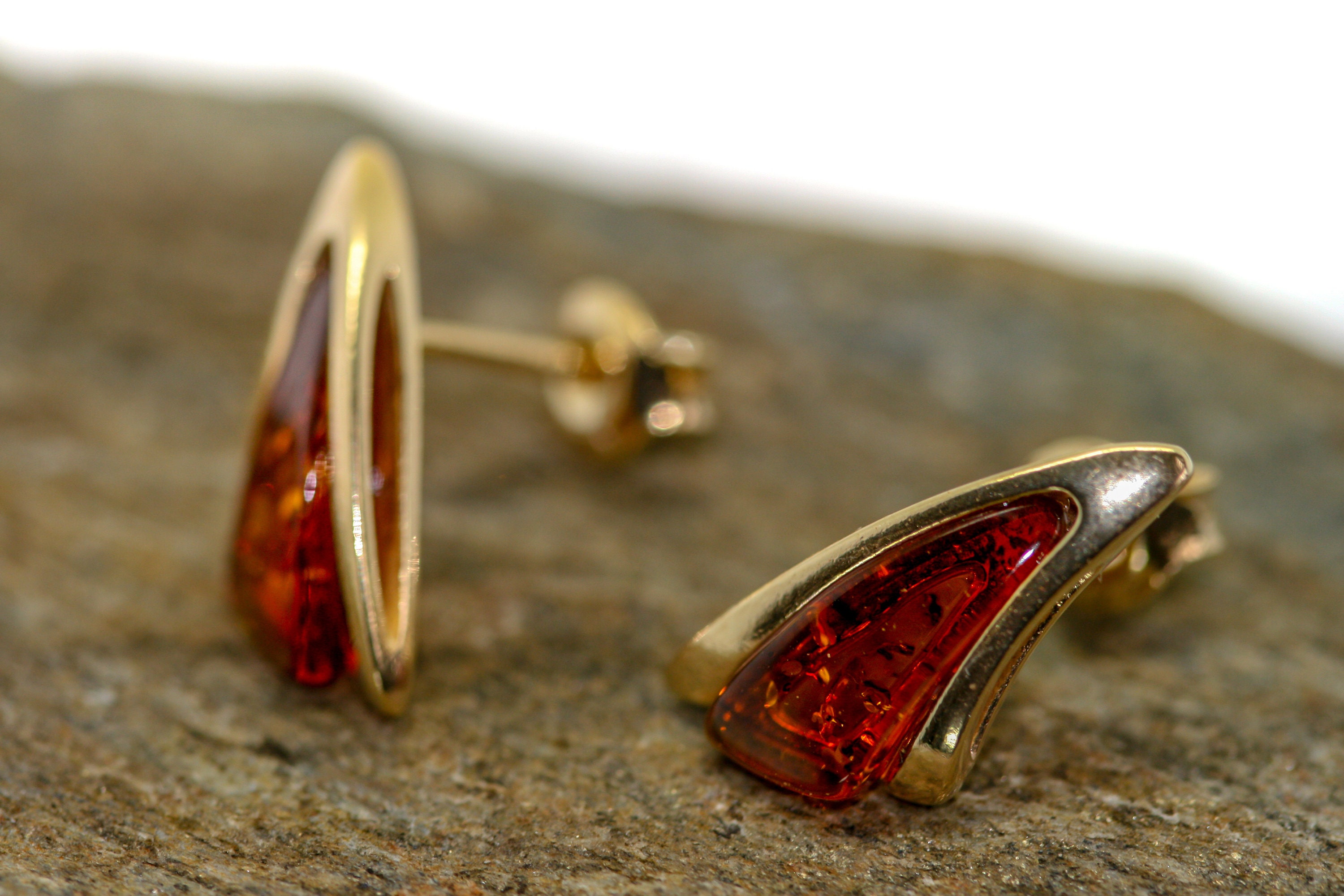 Amber & Gold. Baltic amber earrings. Gold earrings. Perfect gift for
