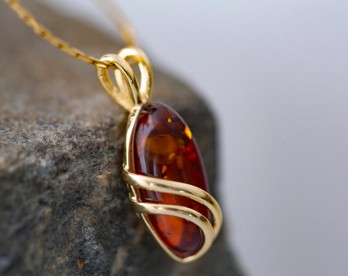 Amber and gold. Designer pendant. Amber pendant. Perfect gift. Small pendant. Contemporary pendant. Elegant pendant. Unique pendant.