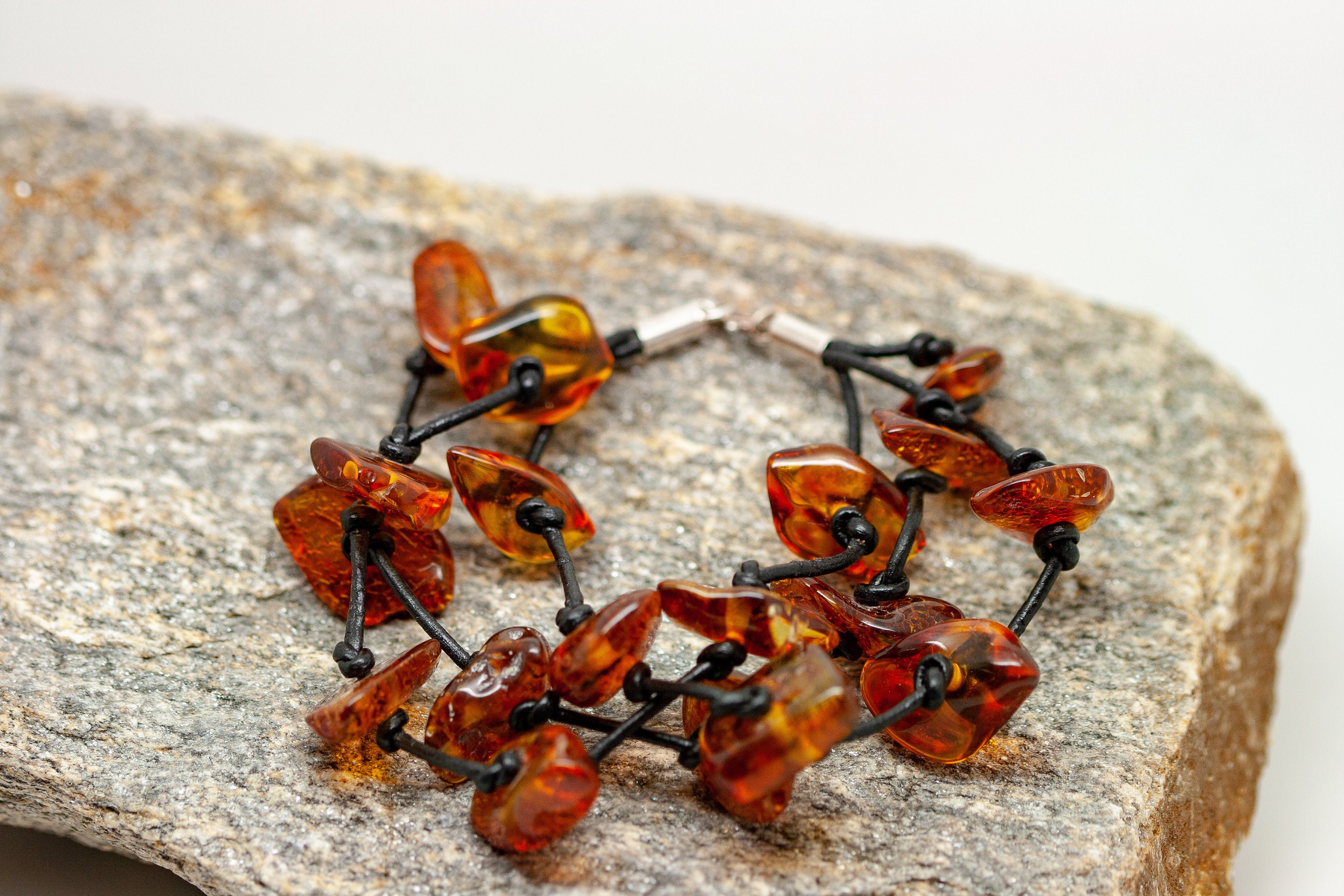 Gorgeous Baltic Amber bracelet. Polished amber beads bracelet. Summer ...