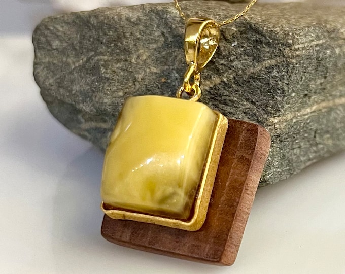 Amber and wood Pendant. Amber and gold. Designer pendant. Artistic jewelry. Contemporary pendant. Elegant pendant. Unique pendant.