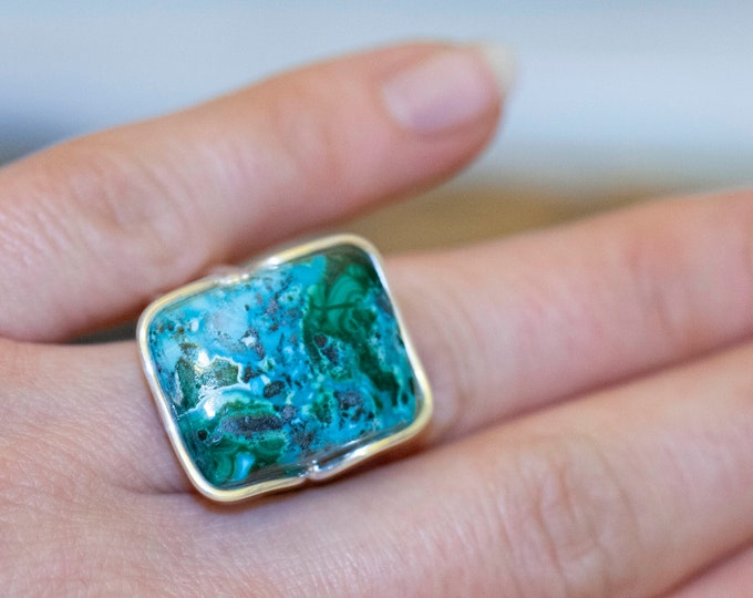 Chrysocolla fitted in sterling silver setting. Silver ring. Big ring. Statement ring. Chrysocolla rings. Designer jewelry. Contemporary ring