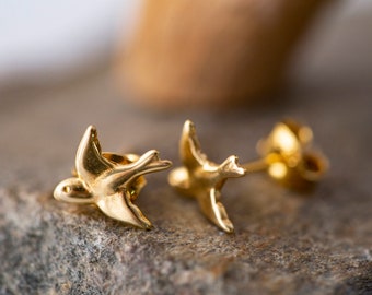 Amber & Gold. Contemporary earrings. Designer studs. Golden earrings. Perfect gift. Elegant studs. Artistic. Dainty studs. small earrings.