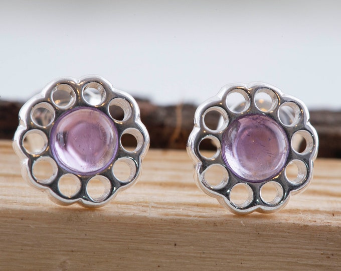 Amethyst stud earrings. Studs. Flower earrings. Amethyst jewelry. Elegant earrings. Designer studs. Purple studs. Modern studs. Unique.