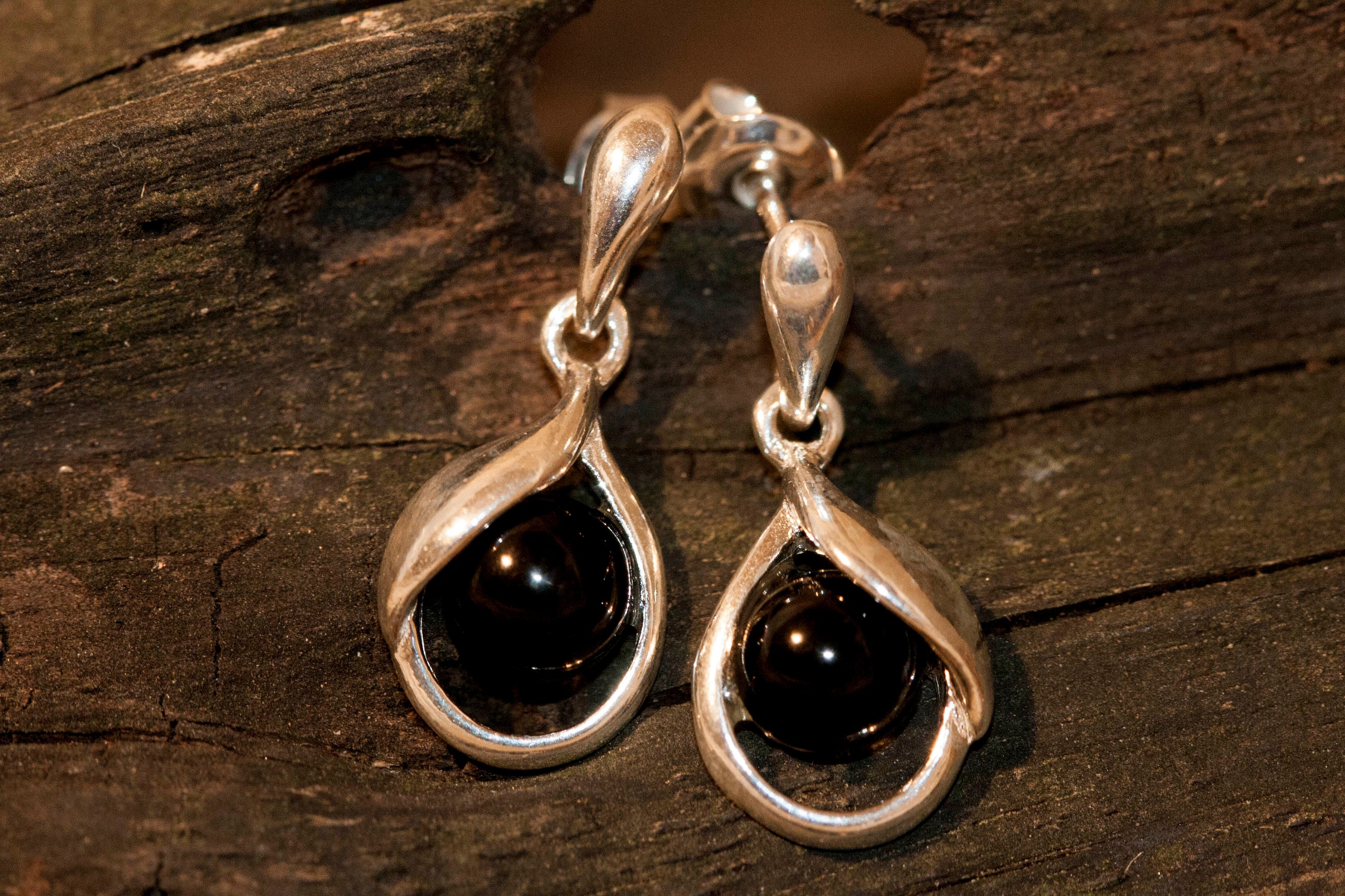 Whitby Jet Earrings. Sterling Silver Earrings, British jewellery