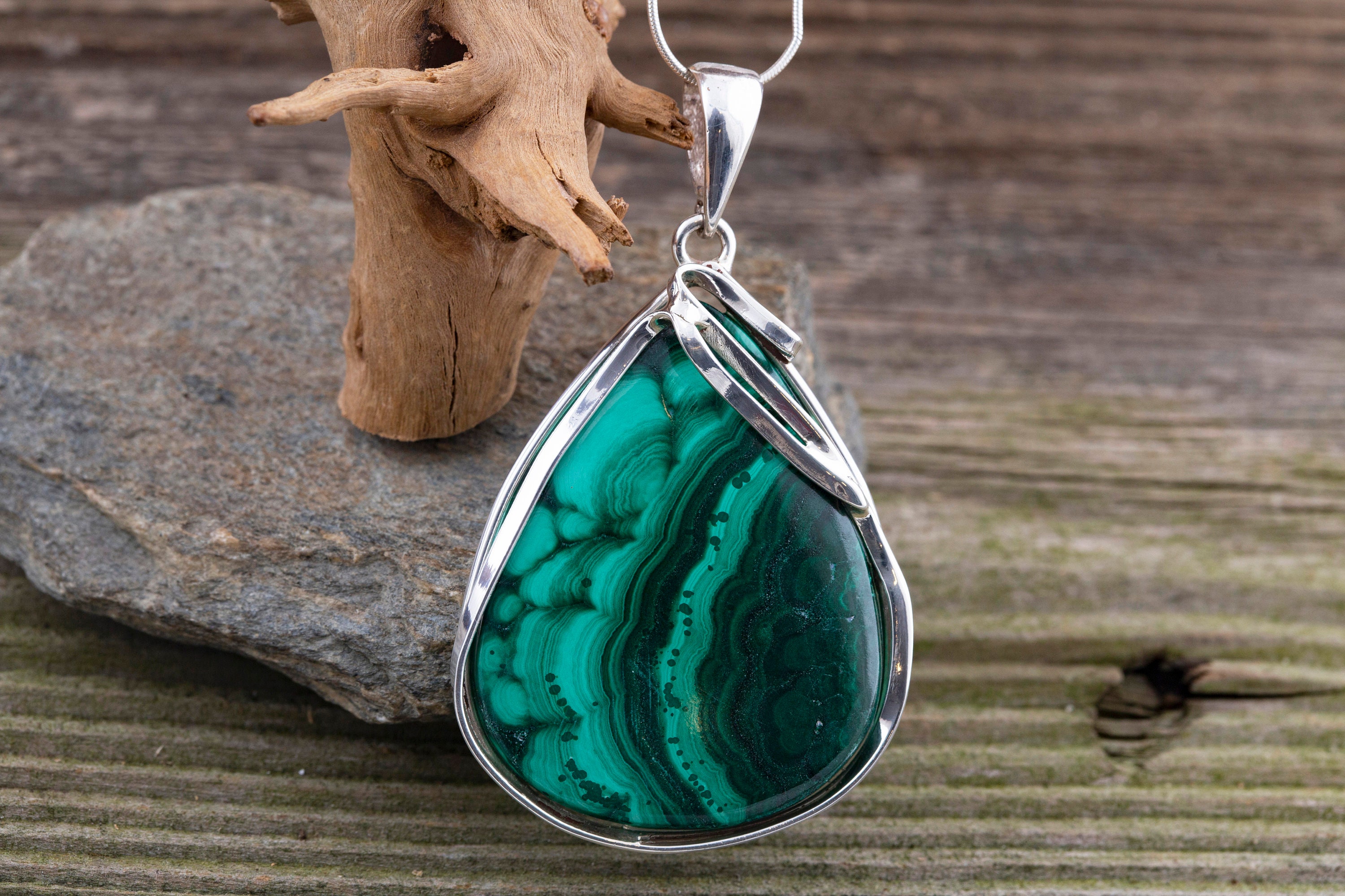 Sterling silver malachite sale pendant
