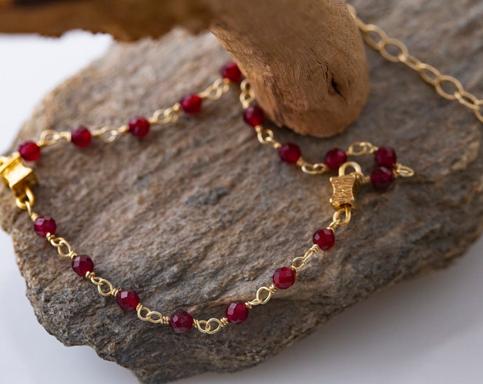 Garnet & Gold. Garnet bracelet. Contemporary design. Designer bracelet. Gift for her. Red bracelet. Handmade. Dainty bracelet. Unique.