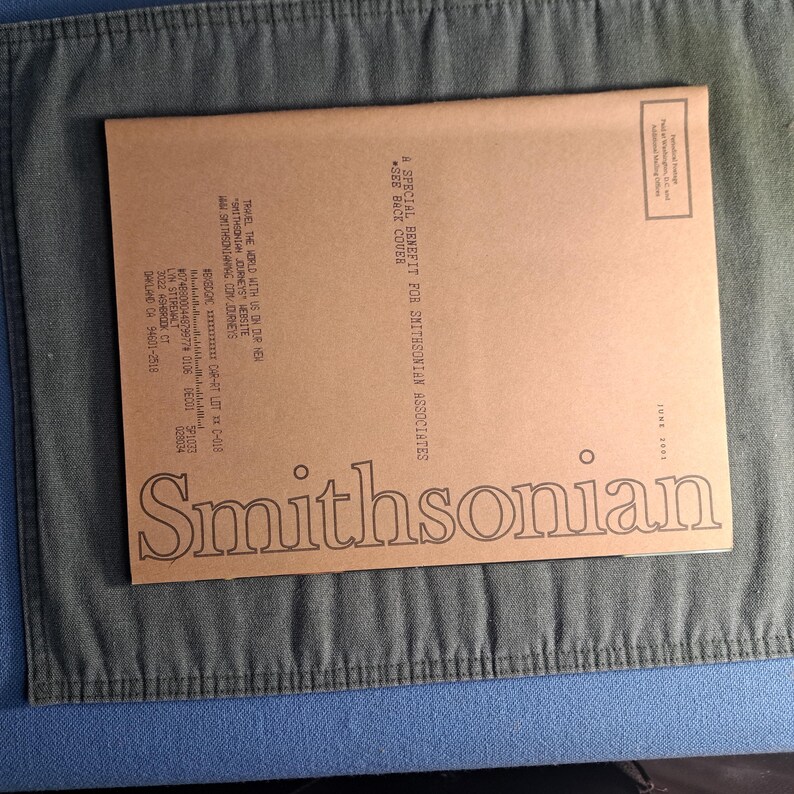 Smithsonian Magazine April 2000 With Lincoln on Cover - Etsy