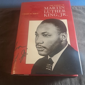 The Papers of Martin Luther King Jr. Volume 1 Called to Service Copertina rigida, 1992 Prima edizione Firmata dall'editore al precedente proprietario.