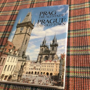 Pray Die Altstadt Prague The Old Town, hardcover in de Tsjechische taal, editie 1992