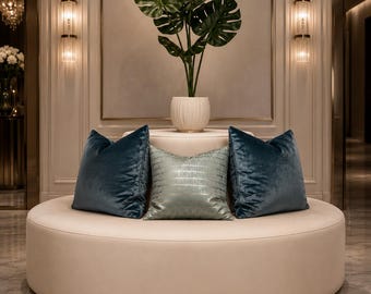 Luxurious 72-inch Circular Velvet Settee: Modern Entryway Sofa for Lobby, Hotel, or Home Decor