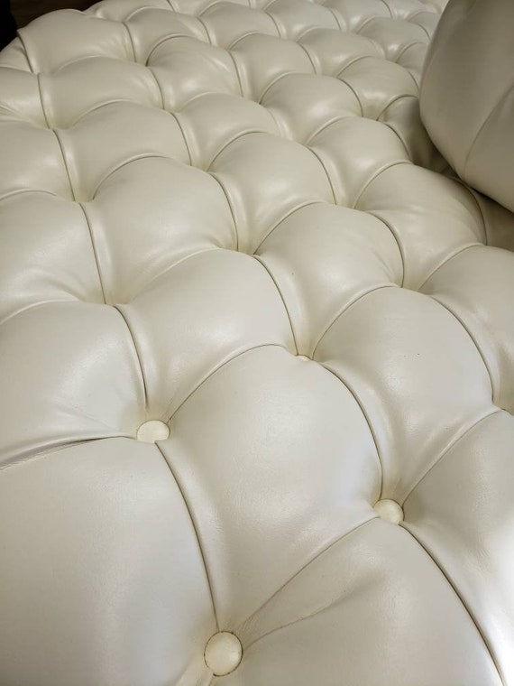 White leather tufted couch deals