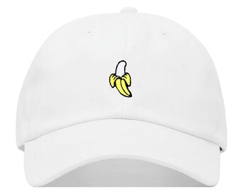 BANANAS Sombrero de béisbol, gorra de papá bordada • Mono de comida tropical de frutas • Seis paneles no estructurados • Correa ajustable hacia atrás