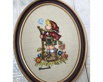 Cuadro ovalado enmarcado de Hummel Boy, vintage, terminado, bordado, 25 x 33 cm