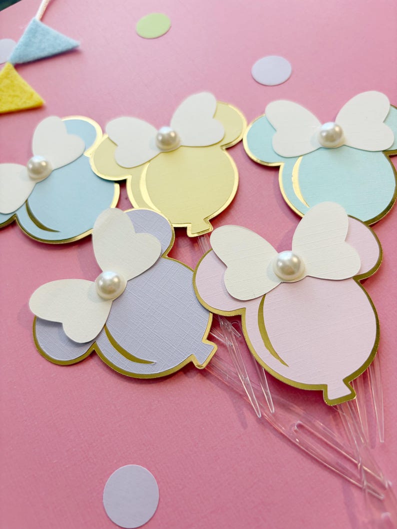 Mickey Magical Bow Mouse Head Balloon Cupcake Toppers Vintage Theme Park Birthday bild 2
