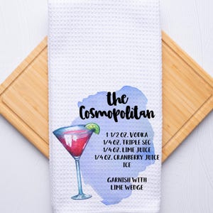 Cosmopolitan Drink Recipe Hand Towel: Kitchen & Bar Decor