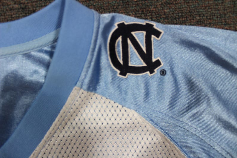 NCAA Vintage North Carolina Tar Heels #4 Fotbollströja Sydd Stor Foot Locker bild 3