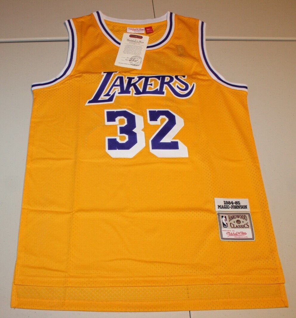 NBA Los Angeles Lakers Magic Johnson #32 Jersey Large Mitchell