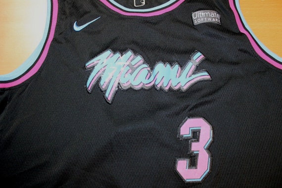 Maillot NBA Miami Heat Vice City Dwyane Wade n3 cousu Taille 52 Nike Noir Livraison gratuite aux Etats Unis et au Canada Etsy France
