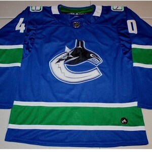 vancouver canucks year of the tiger jersey