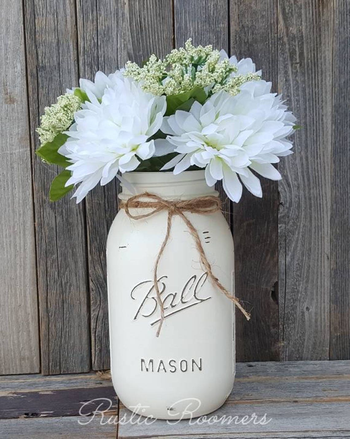 Memories In Mason Jars: Rustic Decor Ideas With Vintage Flair Memories In Mason Jars: Rustic Decor Ideas With Vintage Flair