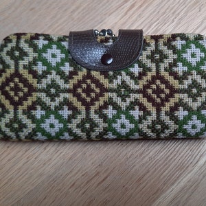 Welsh wool vintage 1960s tapestry purse