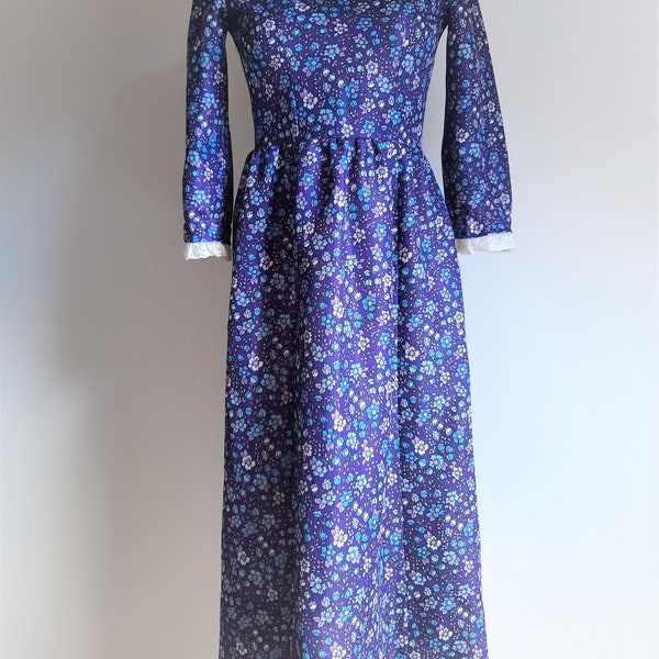 Vintage 1970s violet floral lace high neck dress small size