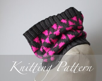 Geometric Cowl Knitting Pattern – Bulky Infinity Scarf (PDF Pattern)